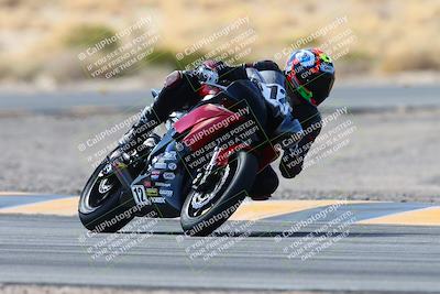 media/Feb-04-2024-SoCal Trackdays (Sun) [[91d6515b1d]]/3-Turn 5 (1045am)/